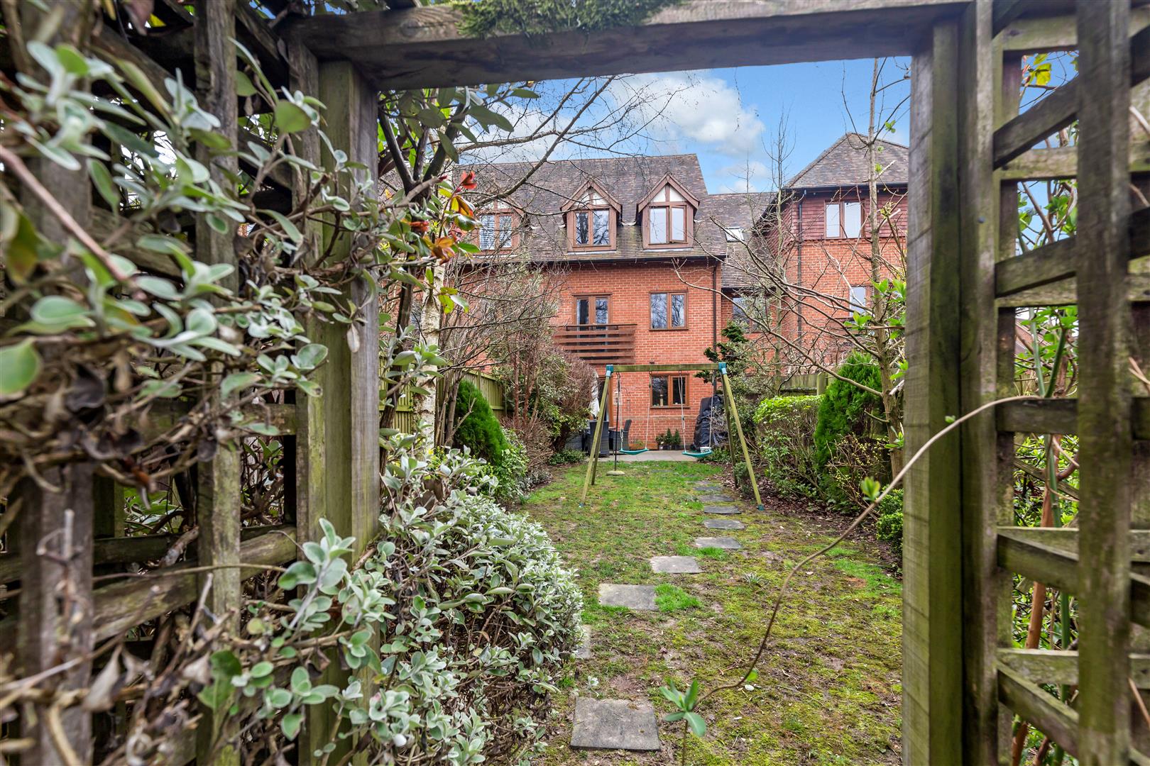 Ashbourne Gardens, Hertford Simply Homes